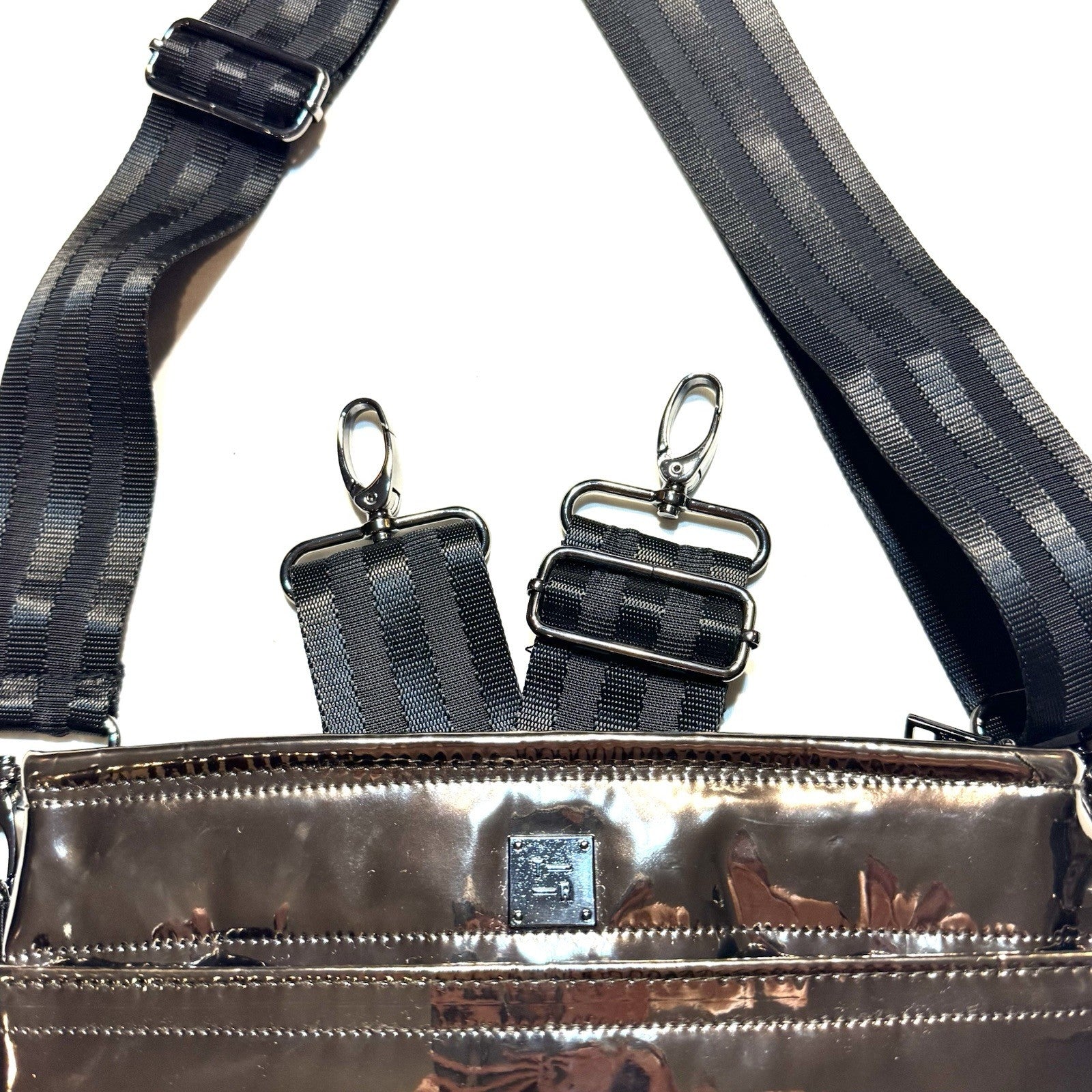 THINK ROYLN Bum Bag 2.0 Shoulder Crossbody Smokey Mirror Grey (MSRP $108)