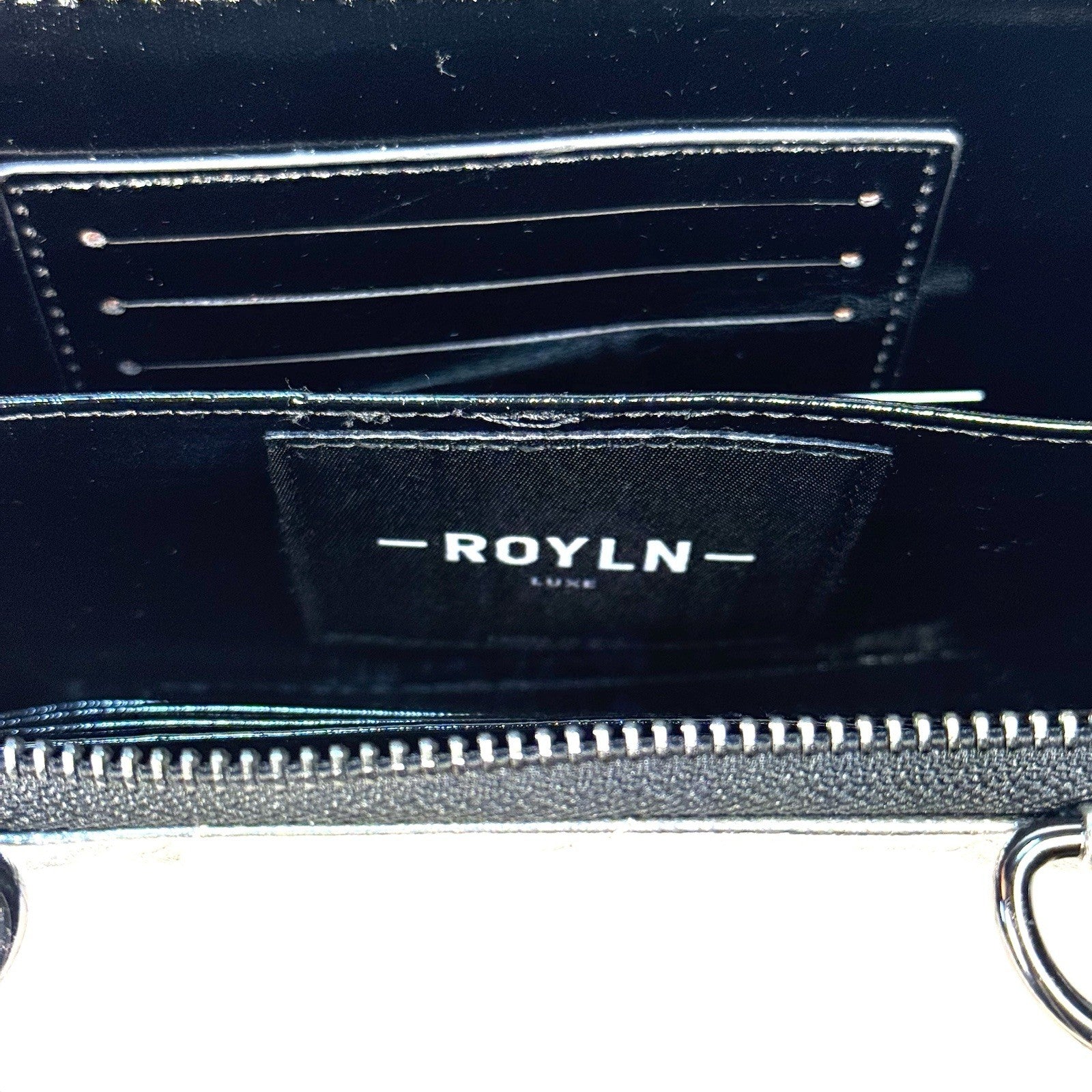 THINK ROYLN LUXE Wallet Crossbody On Chain Crinkle Faux Leather Silver