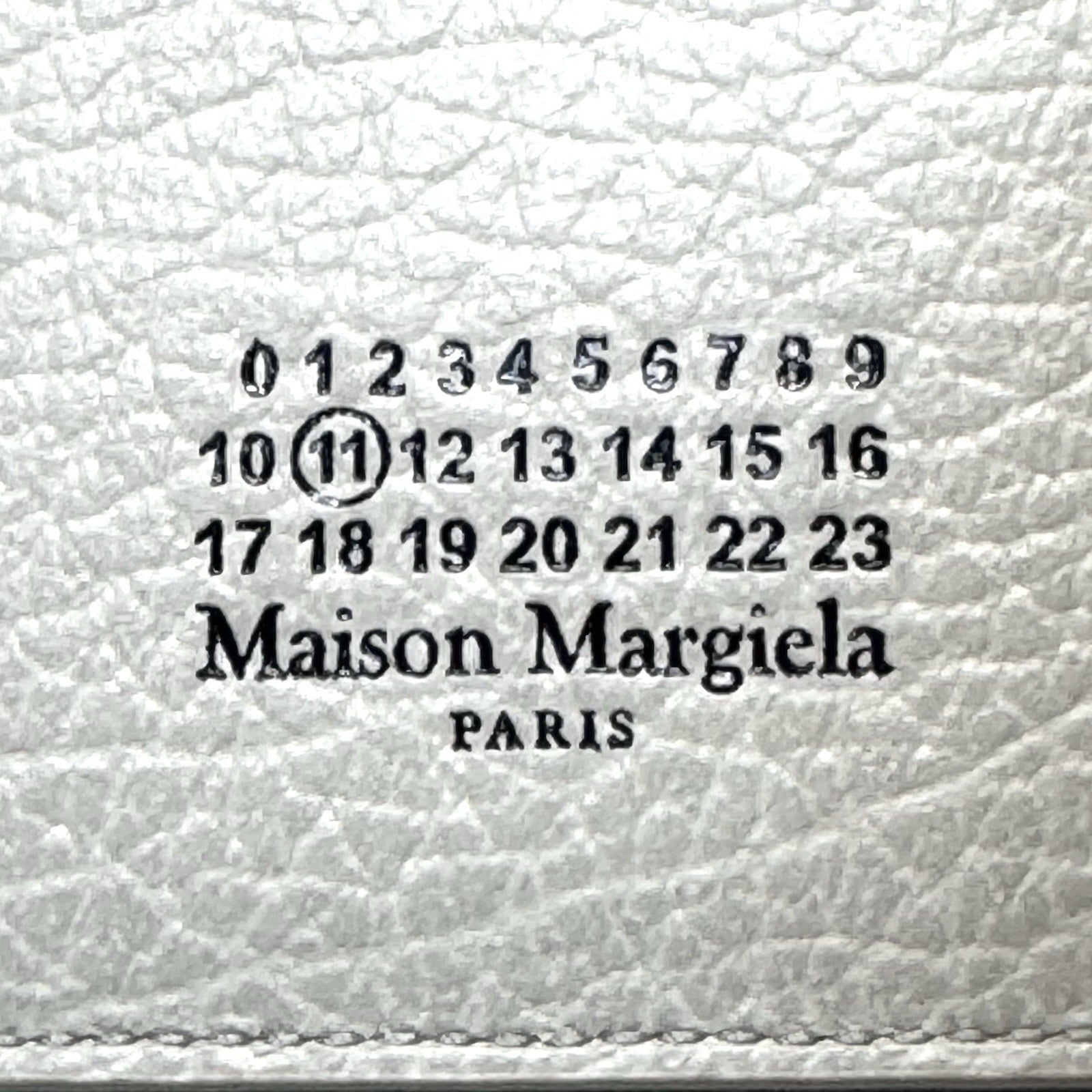 MAISON MARGIELA Womens Leather Phone Shoulder Pouch Wallet Bag White (MSRP $370)