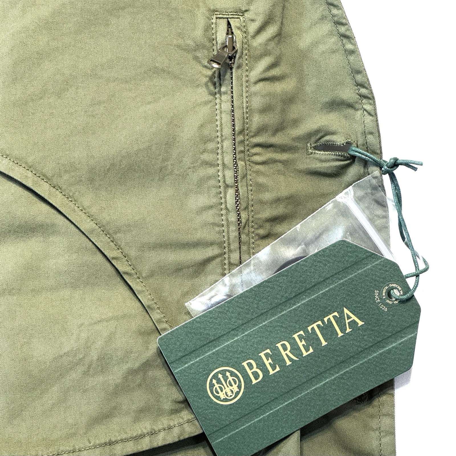 BERETTA Gallery Mens Serengeti Hunting Safari Vest Green (MSRP $450)